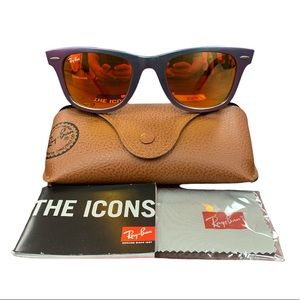 New in box Ray Ban Wayfarer Classic Cosmo Sunglasses